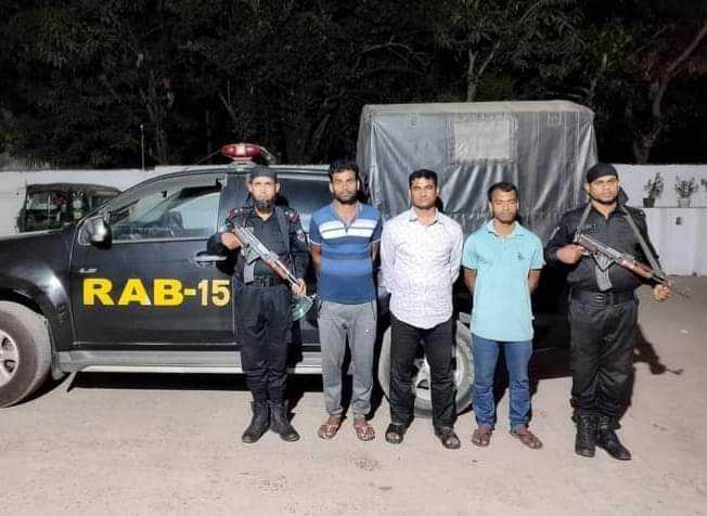 তানোরে চাঞ্চল্যকর জিয়ারুল হত্যার পাঁচ জন আটক