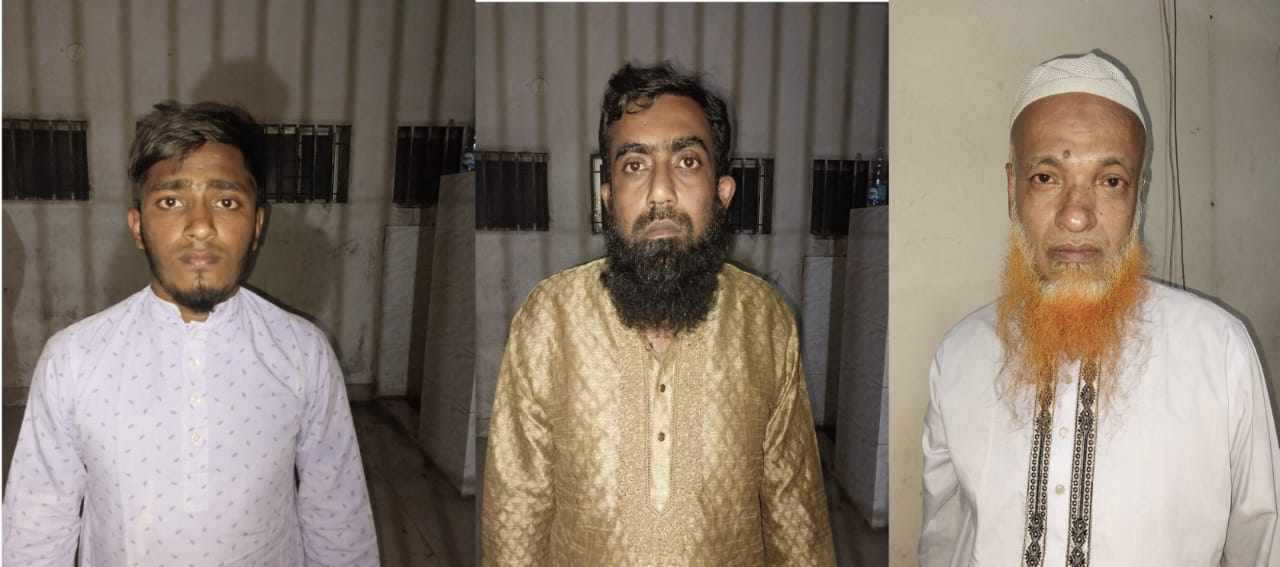 পথচারীদের সহযোগীতার মাধ্যমে সাংবাদিকরা ধরলো মাদকের চালান