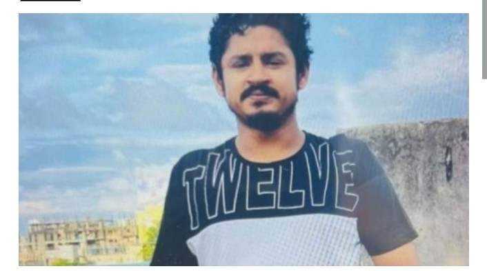 কুমিল্লায় দুই গ্রুপের সংঘর্ষে গুলিবিদ্ধ হয়ে এক ছাত্রদল নেতা নিহত হয়েছেন।