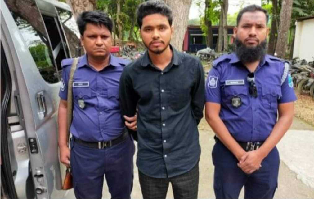ফরিদপুরের বোয়ালমারীর কলেজছাত্রীকে গোপালগঞ্জ থেকে উদ্ধার।