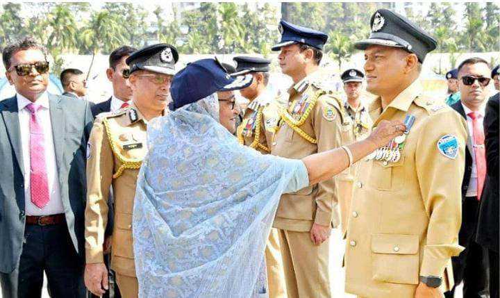 পিপিএম পদক পেলেন কুমিল্লা কোতোয়ালী মডেল থানার অফিসার ইনচার্জ মোঃ ফিরোজ হোসেন।