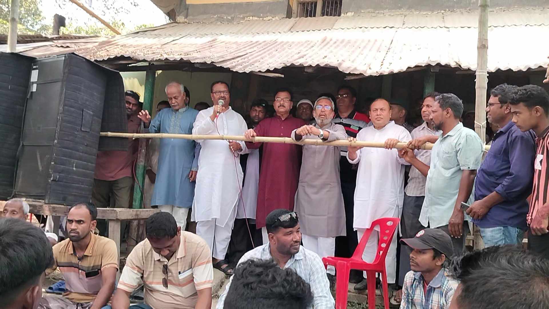 তানোরে গোলাম রাব্বানীর ঈদ পুনর্মিলনী অনুষ্ঠানে জনতার ঢল 
