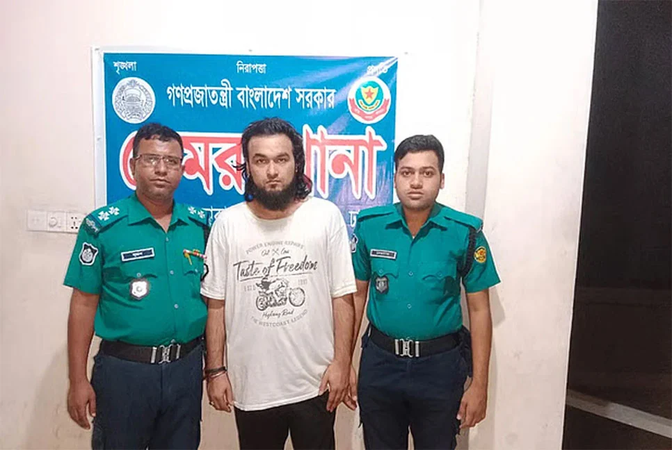 ধর্ষণ মামলায় কারাগারে গায়ক নোবেল