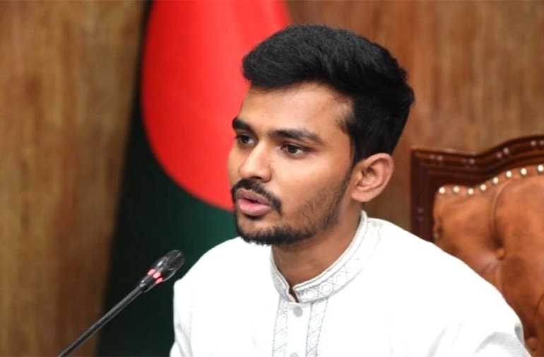 আ.লীগের পক্ষে কথা বললেই গ্রেফতার: আসিফ মাহমুদ