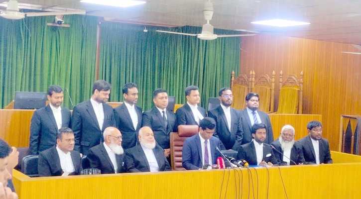 হাসিনাসহ তিনজনের বিরুদ্ধে প্রতিবেদন জমা