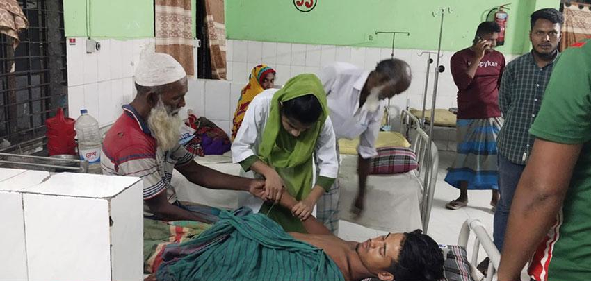 পটুয়াখালীতে স্বামীর পুরুষাঙ্গ কাটলেন স্ত্রী