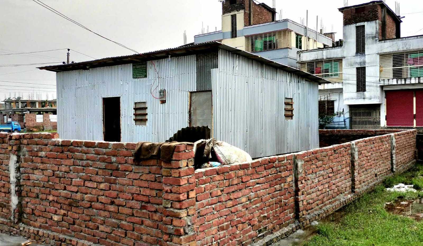 রূপাতলীতে আজিজিয়া হাউজিংয়ে প্রকৃত মালিককে হয়রানি করে জমি দখলের পায়তারা
