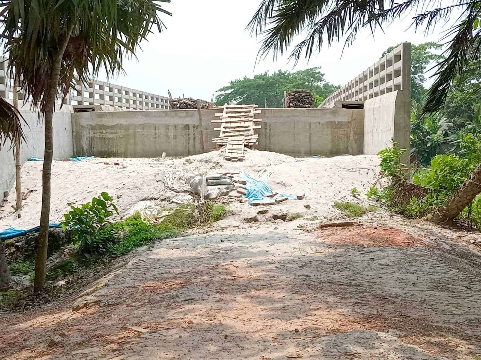 বরিশালে ৭ কোটি টাকার সেতু, সংযোগ সড়ক না থাকায় অব্যবহৃত