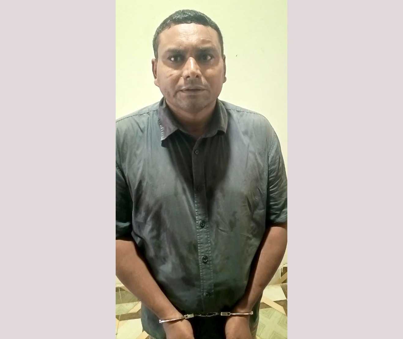 বরিশালে যাবজ্জীবন সাজাপ্রাপ্ত পলাতক আসামি গ্রেফতার