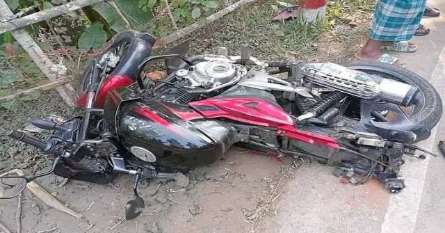 গৌরনদী ও আমতলীতে সড়ক দুর্ঘটনায় নিহত ২