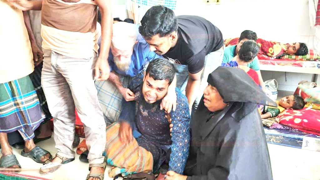 বরগুনায় উন্নত চিকিৎসা করাতে না পেরে বন্ডে সই, ডেঙ্গু রোগীর মৃত্যু