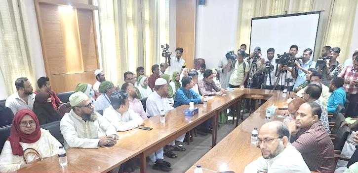 সাত দফা দাবীতে কর্মবিরতিতে যাওয়ার আল্টিমেটাম শেবাচিমের ইন্টার্ন চিকিৎসকদের