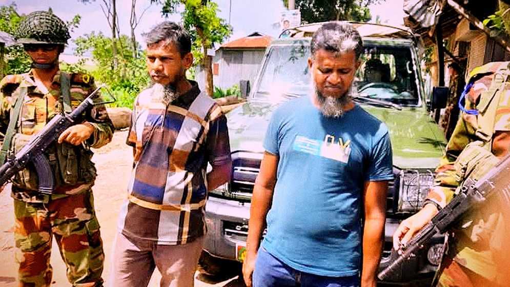 চাল বিতরণে অনিয়মের অভিযোগে গণঅধিকার পরিষদ নেতা গ্রেফতার