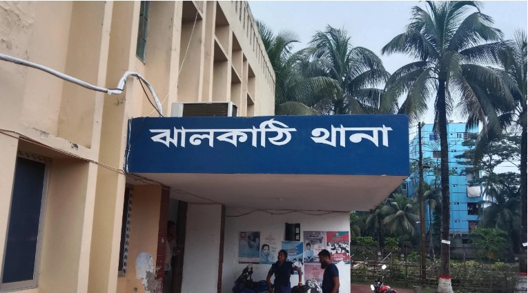 ঝালকাঠিতে স্কুলছাত্রীর ঝুলন্ত মরদেহ উদ্ধার