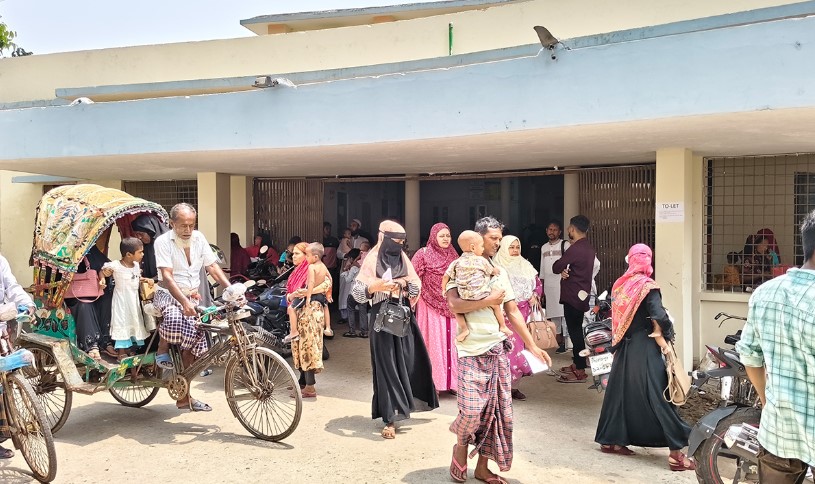 পিরোজপুরে আশঙ্কাজনক হারে বাড়ছে হাম সংক্রমণ, শিশু ওয়ার্ডে তীব্র চাপ