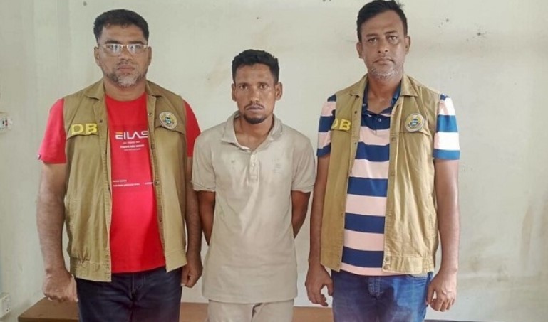 পটুয়াখালীতে ইয়াবাসহ মাদক ব্যবসায়ী আটক