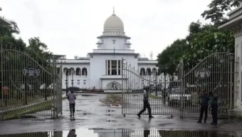 আদালতের রায় বা আদেশের বিরুদ্ধে কোনও ধরনের হরতাল বা ধর্মঘট ডাকাকে অবৈধ ঘোষণা হাইকোর্টের