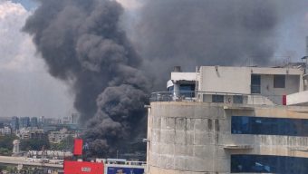 মহাখালীতে ভবনে আগুন