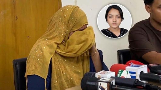 আদালতের সামনে থেকে মেয়েকে অপহরণ, উদ্ধারের জন্য কান্নায় ভেঙে পড়লেন মা