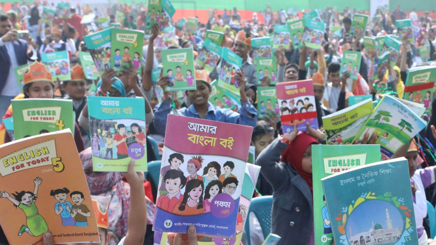 অর্ধেক শিশুই পড়তে ও অর্থ বুঝতে পারে না