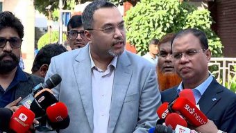 সরকারের নাম ভাঙিয়ে অপকর্ম করলে বিন্দুমাত্র ছাড় নয়: মাহদী আমিন