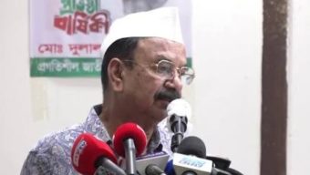 ষড়যন্ত্র মোকাবিলায় সরকারকে কঠোর অবস্থান নিতে হবে: গয়েশ্বর রায়
