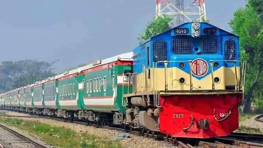 দুর্গাপূজায় চলবে ৩ জোড়া বিশেষ ট্রেন