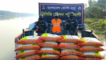 পটুয়াখালীতে দেড় কোটি টাকার ভারতীয় জিরাসহ কার্গো বোট জব্দ