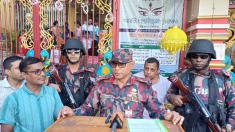 বিভিন্ন পূজা মন্ডপ পরিদর্শন করলেন রাঙামাটি বিজিবি সেক্টর কমান্ডার