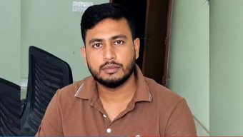 থানা থেকে পালিয়েছেন মাদকের আসরে ধরা পড়া সেই পুলিশ কর্মকর্তা